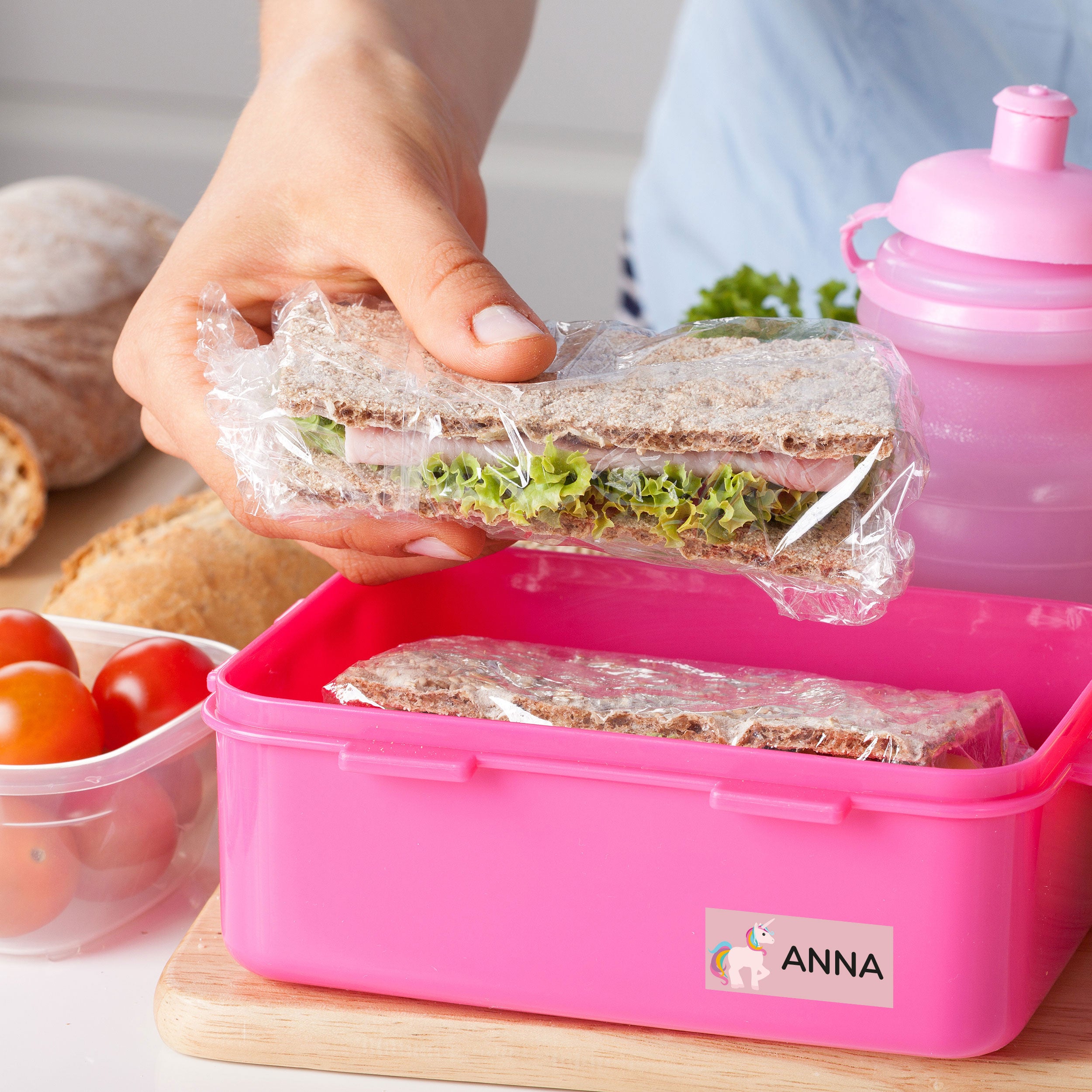 Kleine Namensaufkleber 2-zeilig für Kinder (30 Stück 30x13 mm) - adressaufkleber-fabrik.de