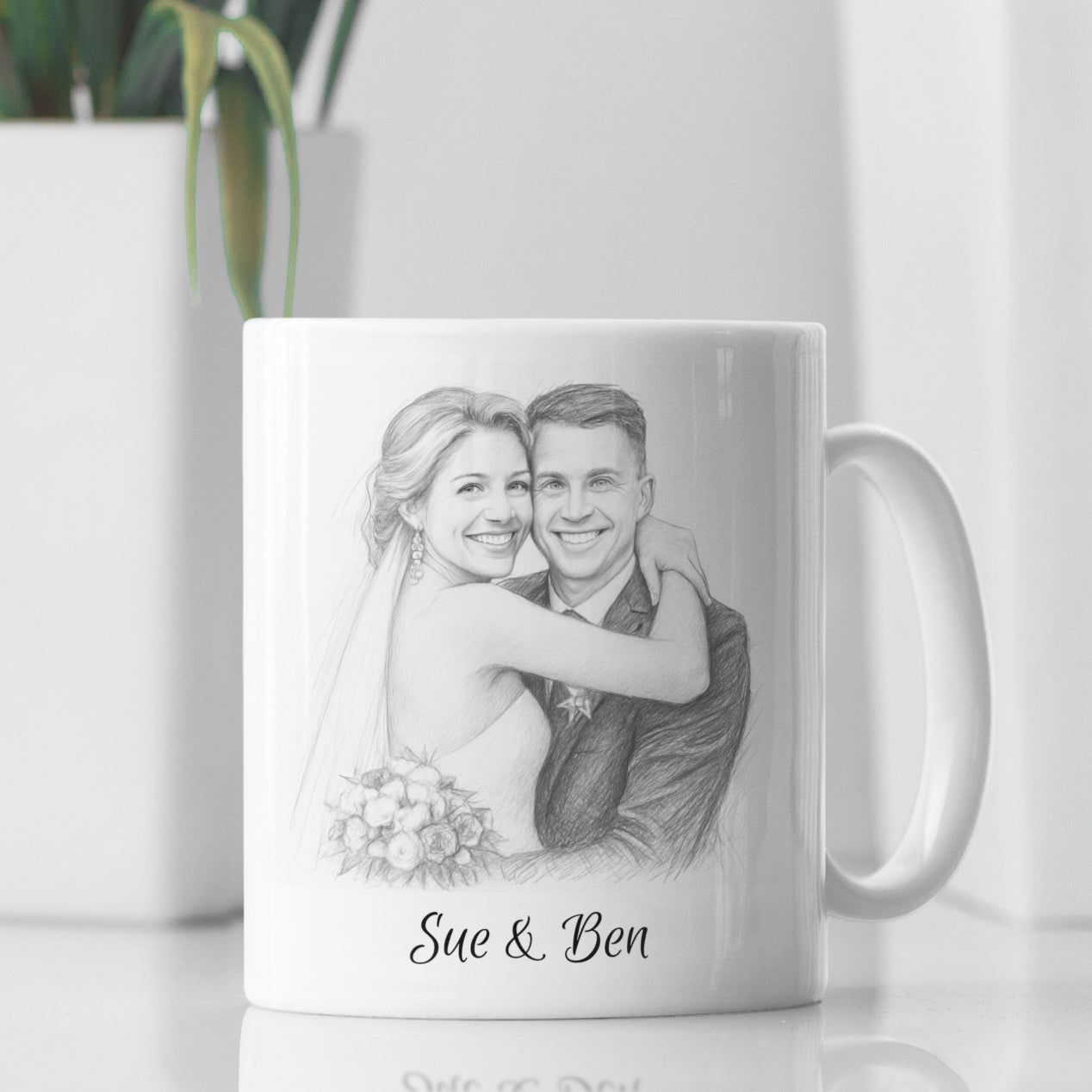 Personalisierte Keramiktasse mit Bleistiftzeichnung nach Ihrer Vorlage– bedruckte Tasse als Geschenkidee