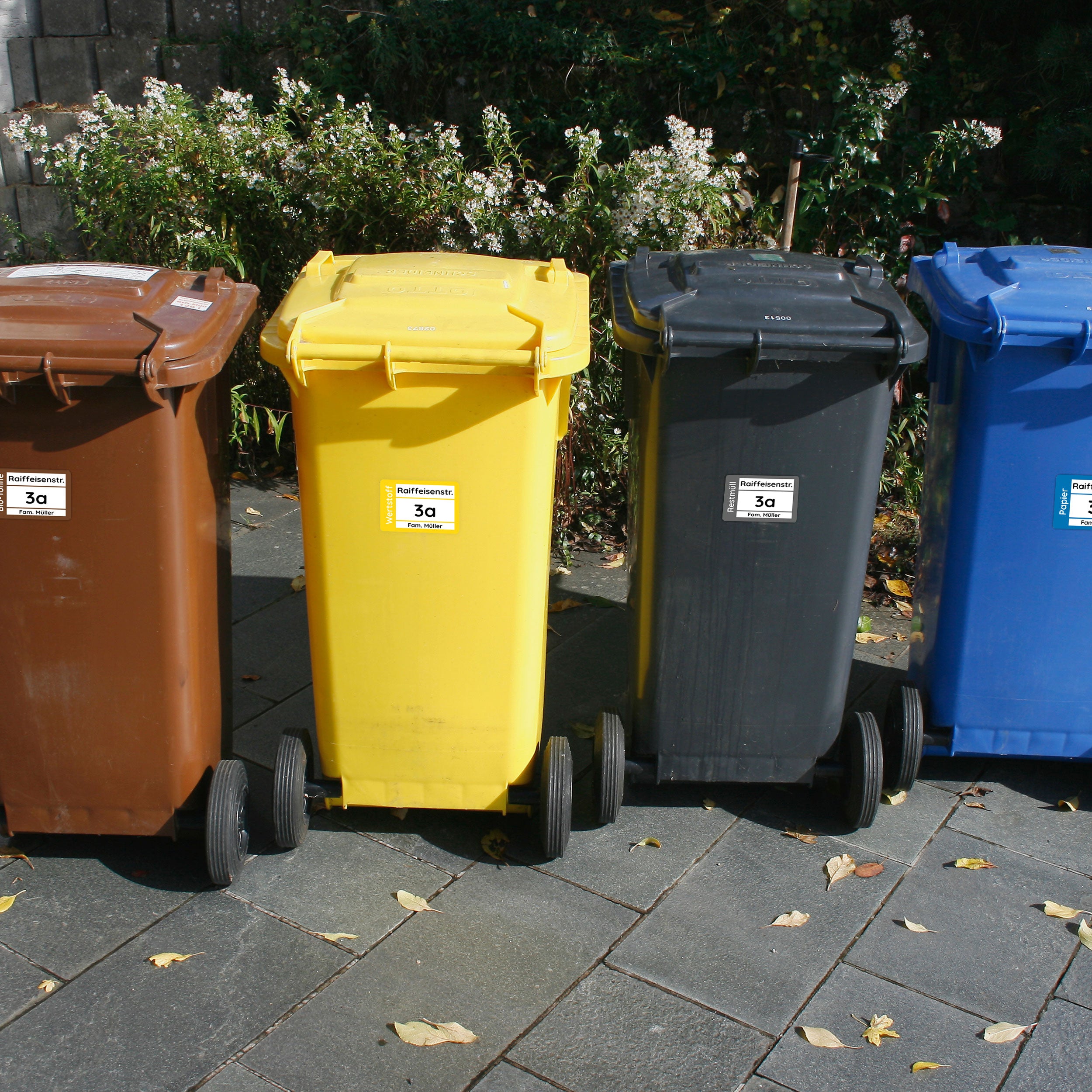Mülltonnenaufkleber Set (4 Stück) – individuell gestaltbar, 19 x 14 cm - adressaufkleber-fabrik.de